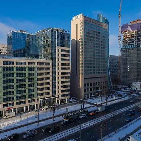 Modern One-bedroom In The Centre 550 M To The Palace Of Culture And Science By Renters Varsóvia