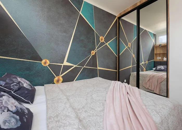 Modern One-bedroom In The Centre 550 M To The Palace Of Culture And Science By Renters Apartamento *