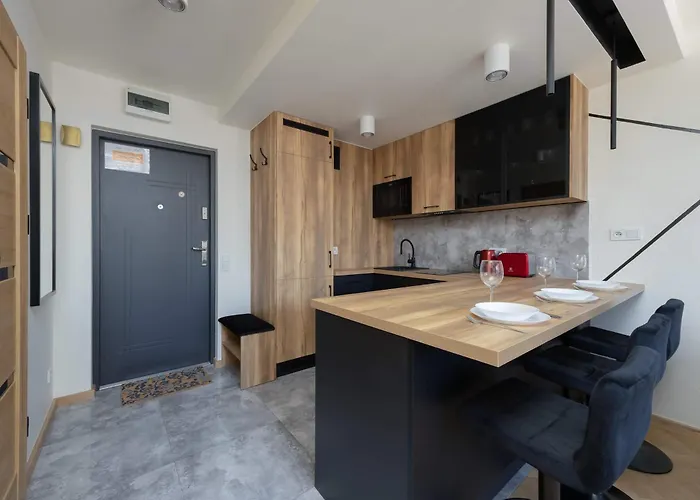 Modern One-bedroom In The Centre 550 M To The Palace Of Culture And Science By Renters Apartamento Varsóvia